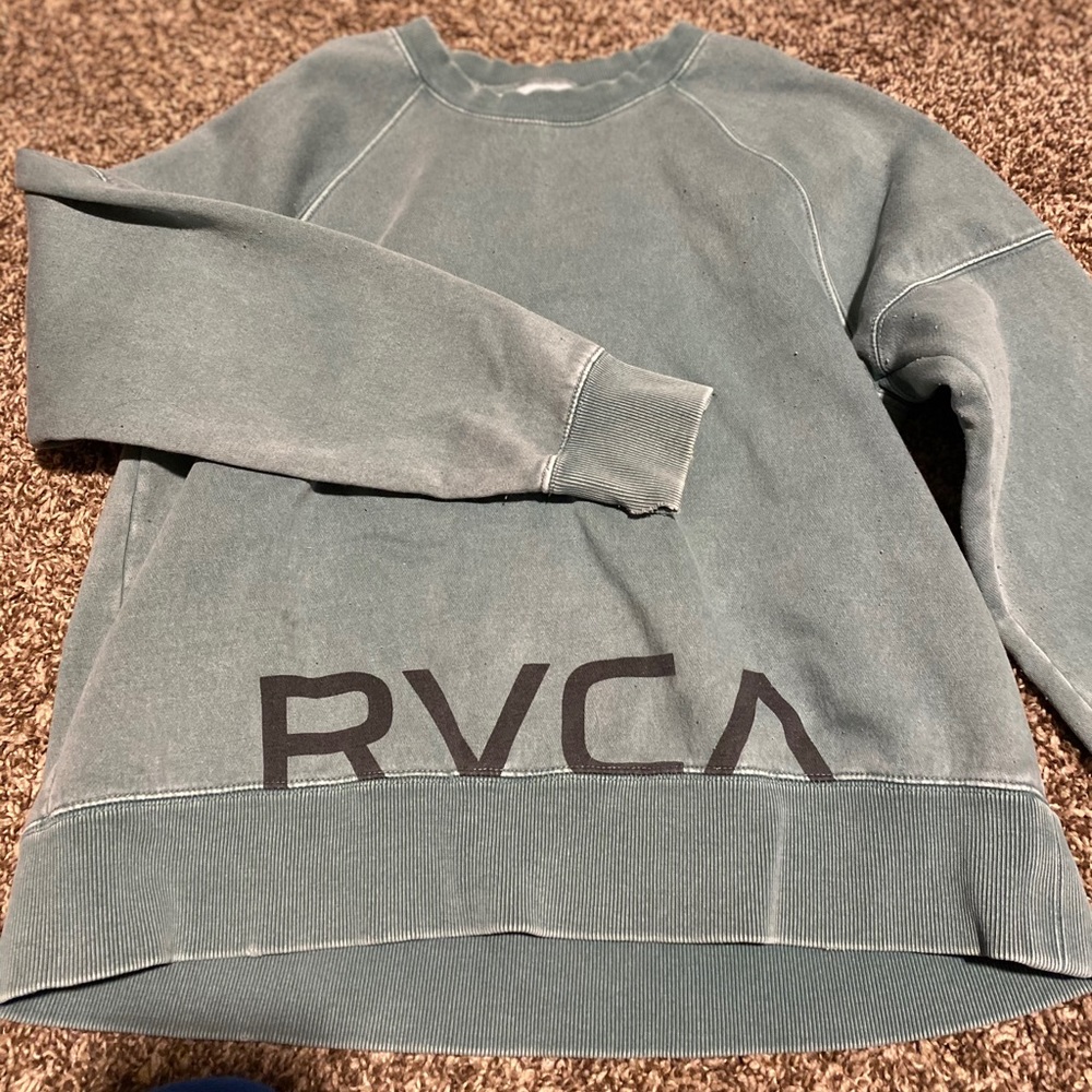 RVCA crop sweatshirt